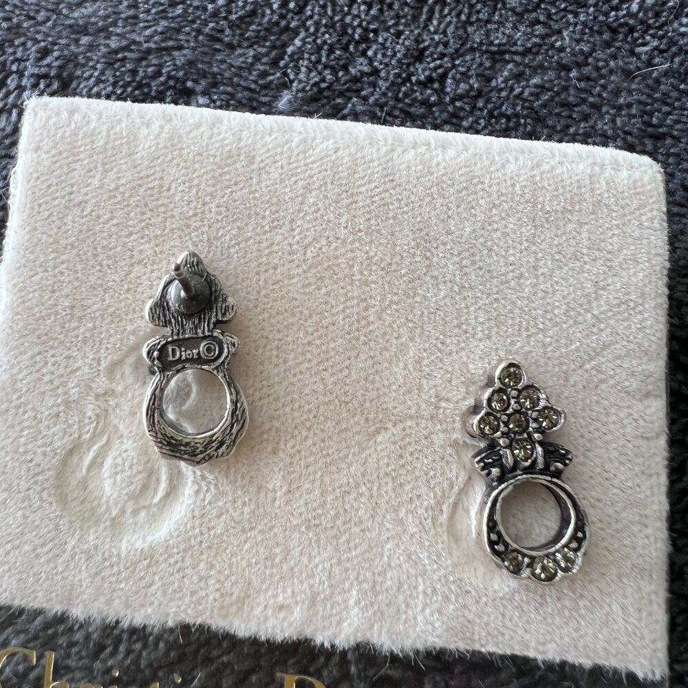 NWT Vintage Christian Dior Signed Gunmetal Plated Earrings with 14 kt Gold Posts - Picture 4 of 6